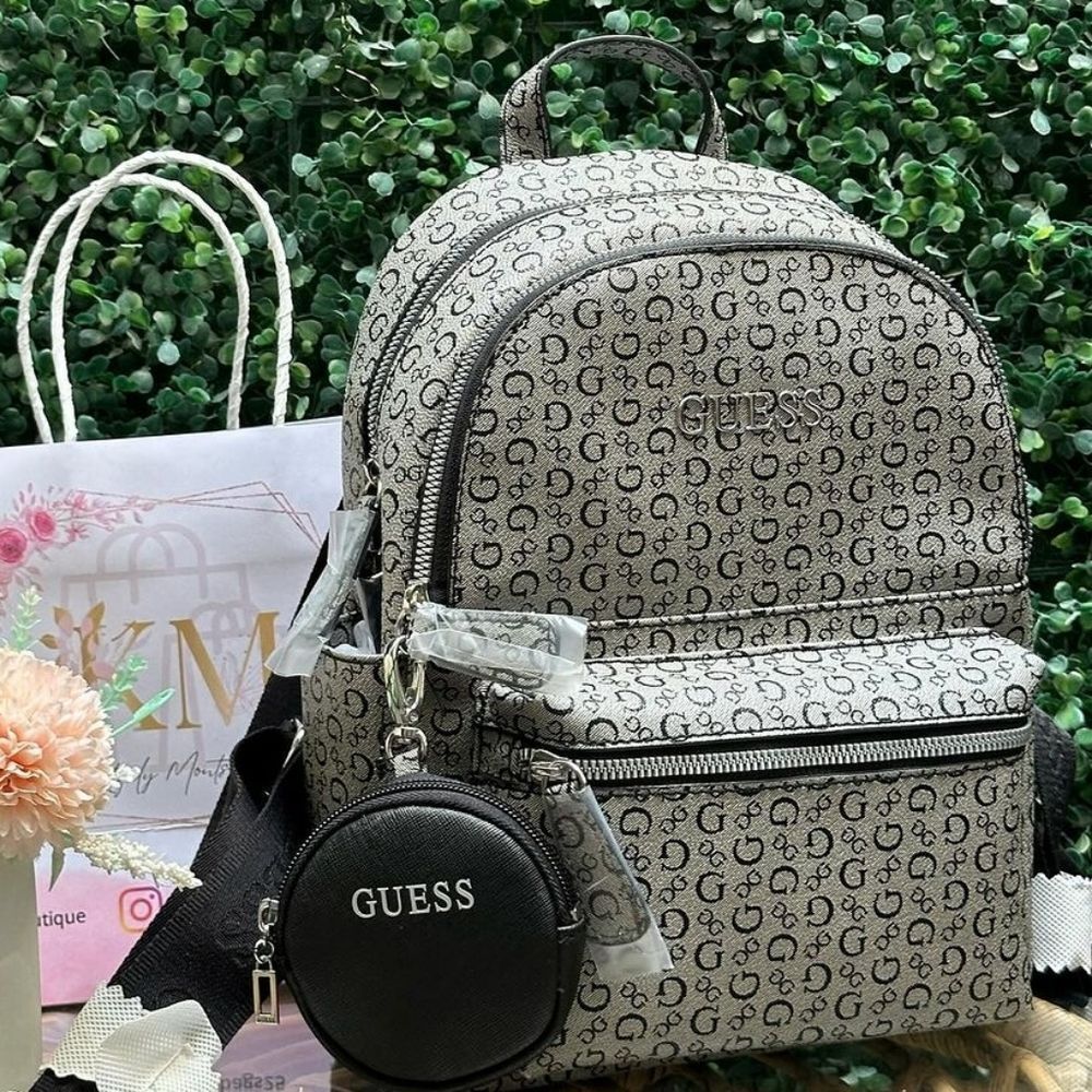 NEW Guess Logo Backpack - Picture 5 of 5